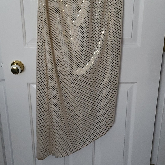 Disco Peacock dress - Picture 4 of 5